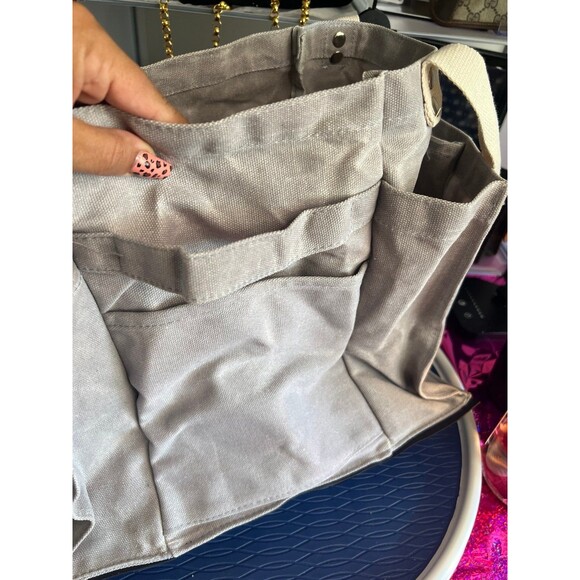 Napa Ca Sterling Vineyards from 2024 exclusive limited edition wine carrier - Picture 7 of 11